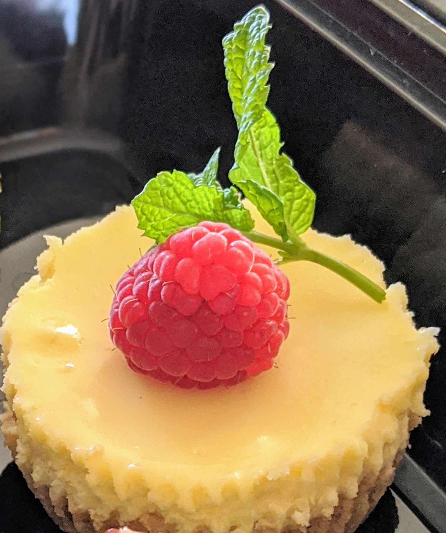 MINI BERRY CHEESECAKE THREE WAYS