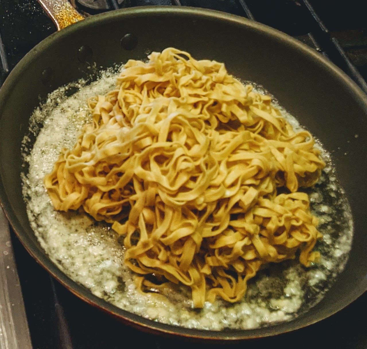 GARLIC NOODLES WITH CHINESE BBQ PORK